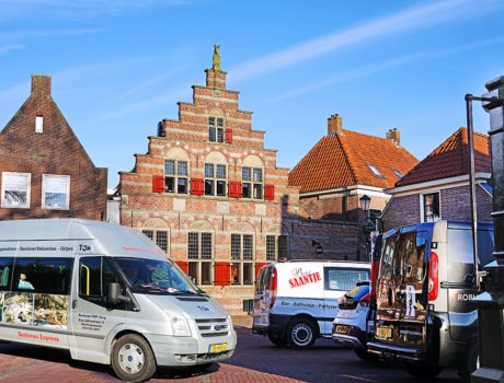 bus seniorenautovakanties in een Nederlandse plaats